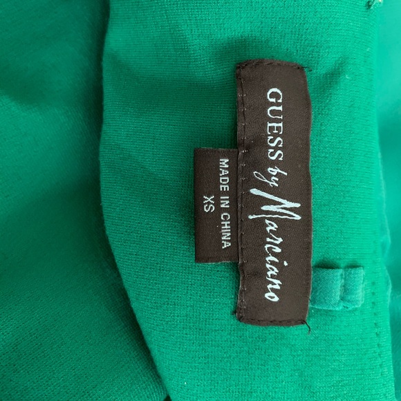 Sultry Cocktail Dress: Once Worn, Size XS - Make a Statement! - Picture 6 of 7